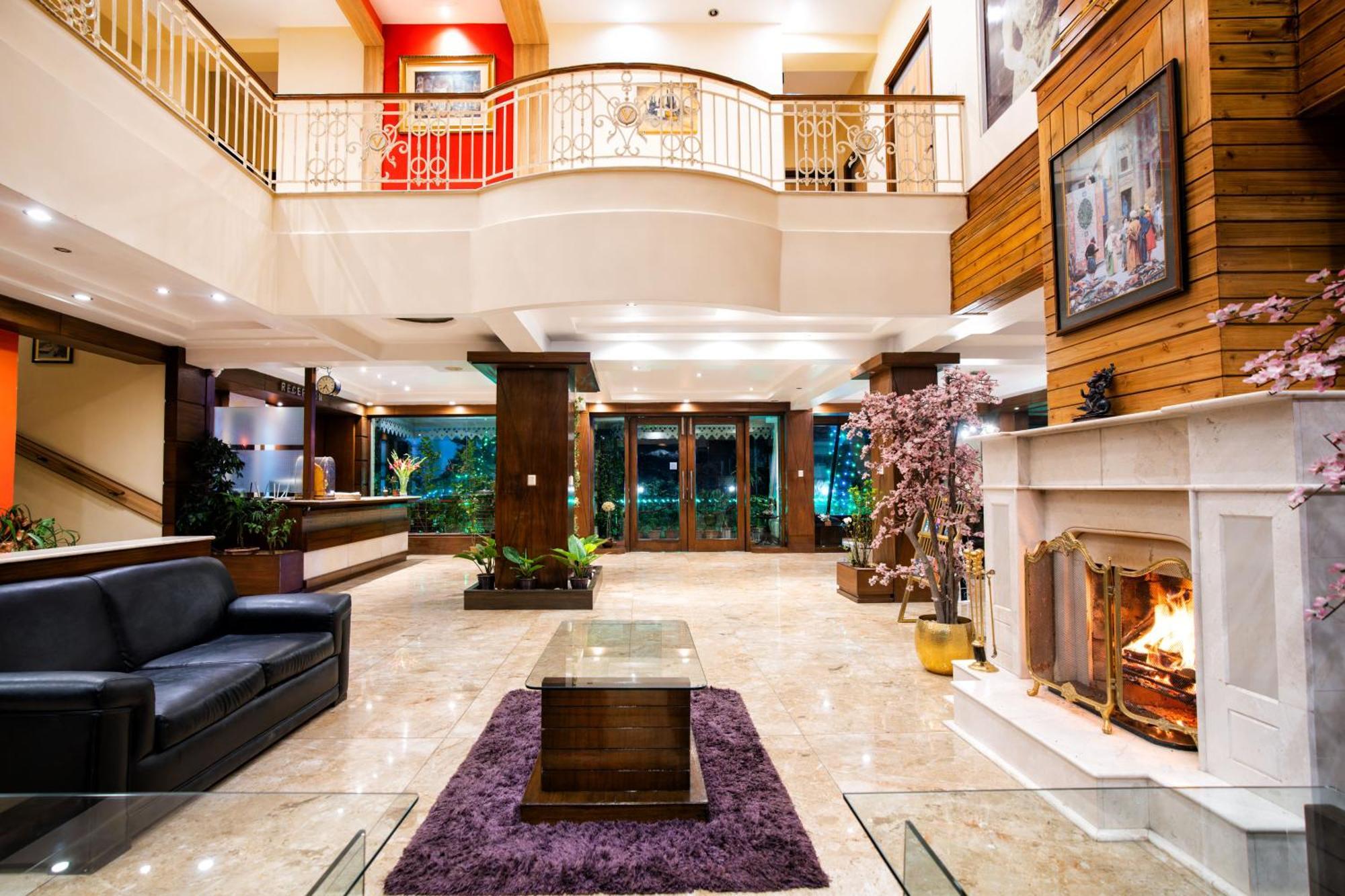Hotel Viceroy Дарджилинг Экстерьер фото