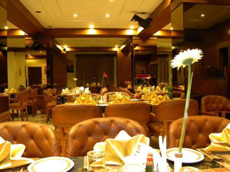 Hotel Viceroy Дарджилинг Экстерьер фото